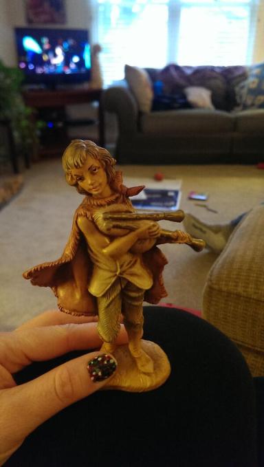 Is this not the most demented looking nativity figure you've ever seen? #panpiperwillmurderyouinyoursleep